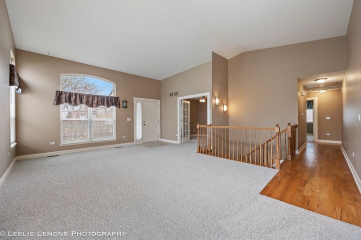 Property Photo: 1940 Baldwin Way IL 60490