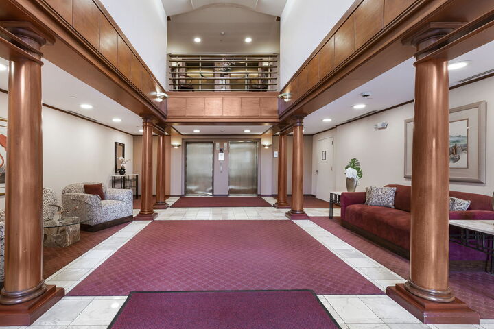 Property Photo: 3100 Lexington Lane 312 IL 60026