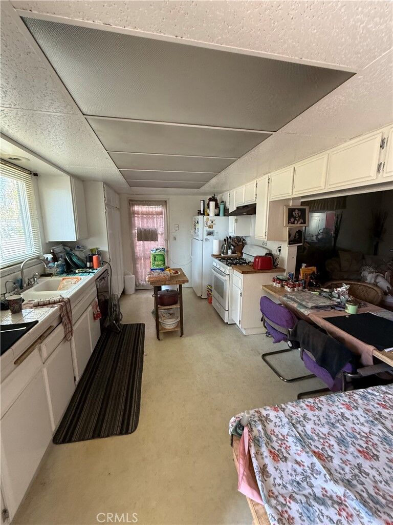 Property Photo:  9806 Holder  CA 90620 