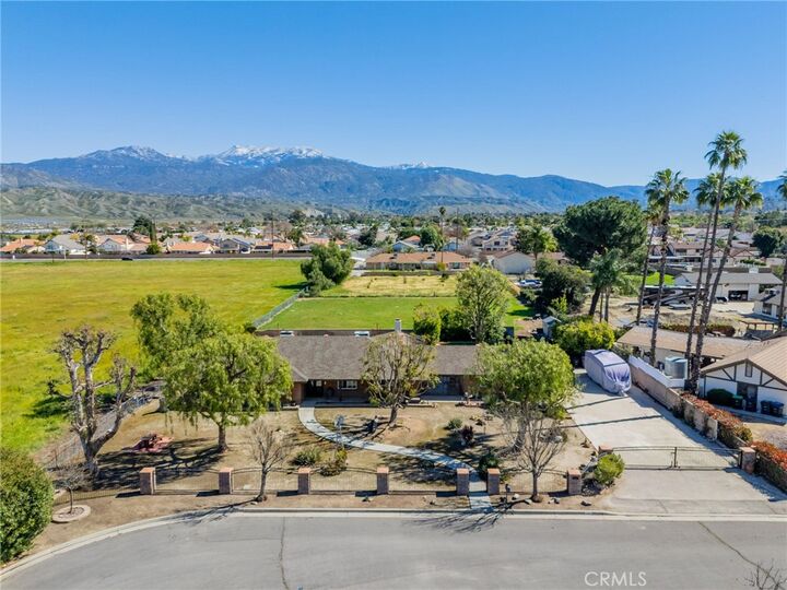 Property Photo:  772 Smith  CA 92544 