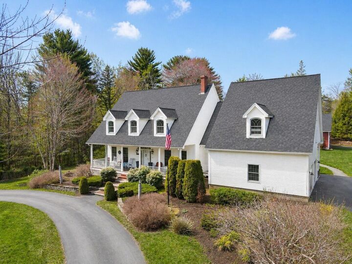 Property Photo:  25 Deer Hill Lane  ME 04444 