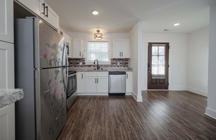 Property Photo:  180 Nichols Dr  TN 37190 