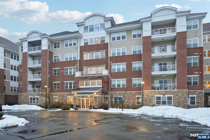 Property Photo:  5203 Warrens Way  NJ 07465 