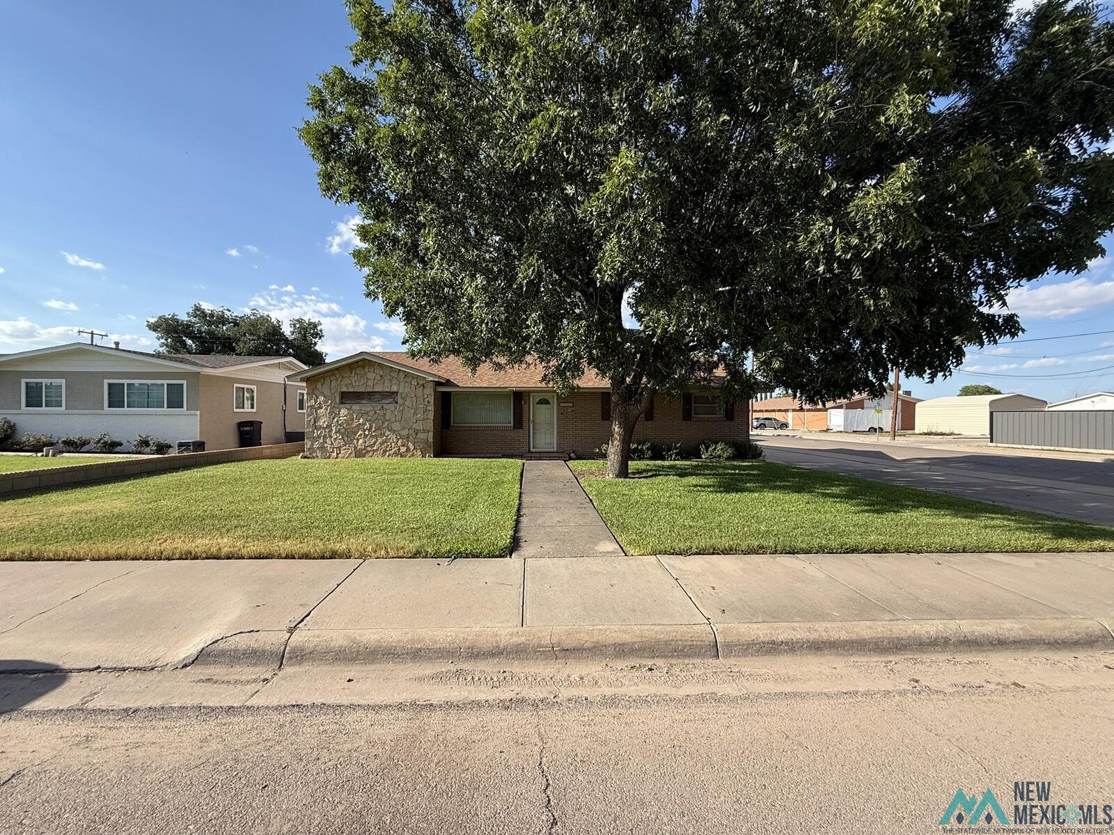 Property Photo: 1802 W Clayton Avenue NM 88210