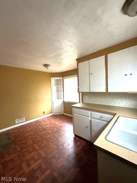 Property Photo:  4154 E 153rd Street  OH 44108 