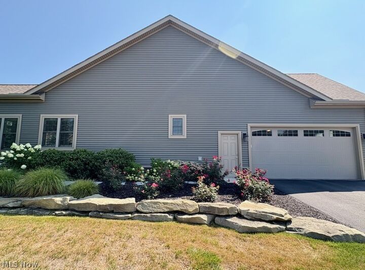 Property Photo:  2939 Briarwood Court  OH 44514 