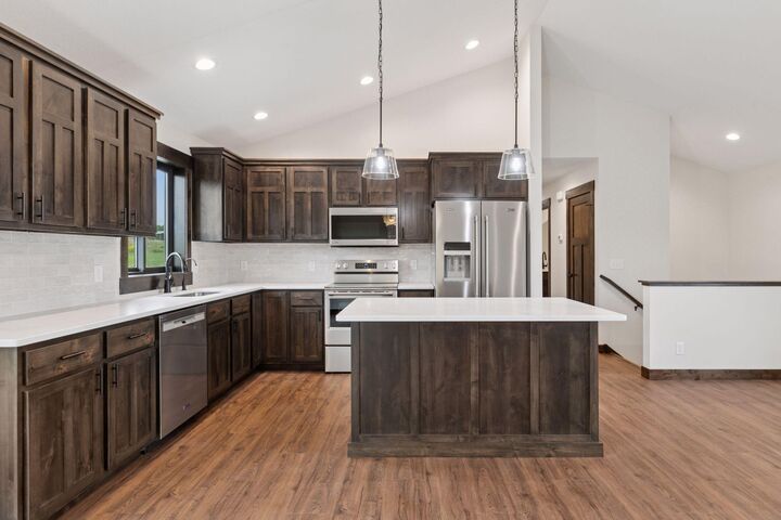 Property Photo:  471 Coyote Way  WI 54017 