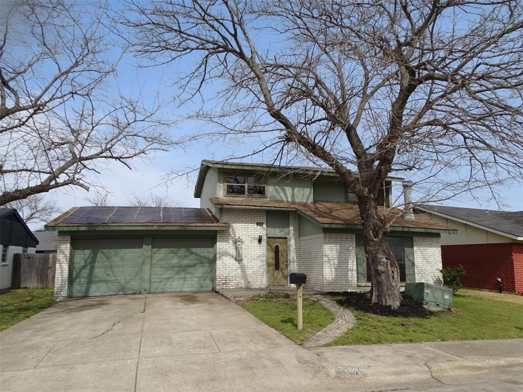 Property Photo:  1218 Birchbrook Street  TX 75052 