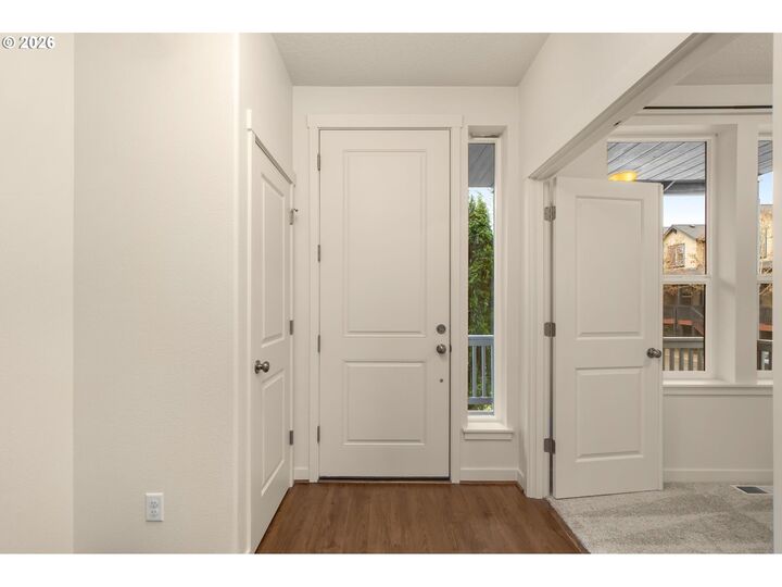 Property Photo:  3127 NE Weeping Willow Way  OR 97124 