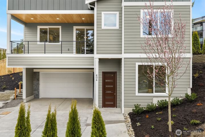 Property Photo:  404  Edmonds Ave NE  WA 98056 