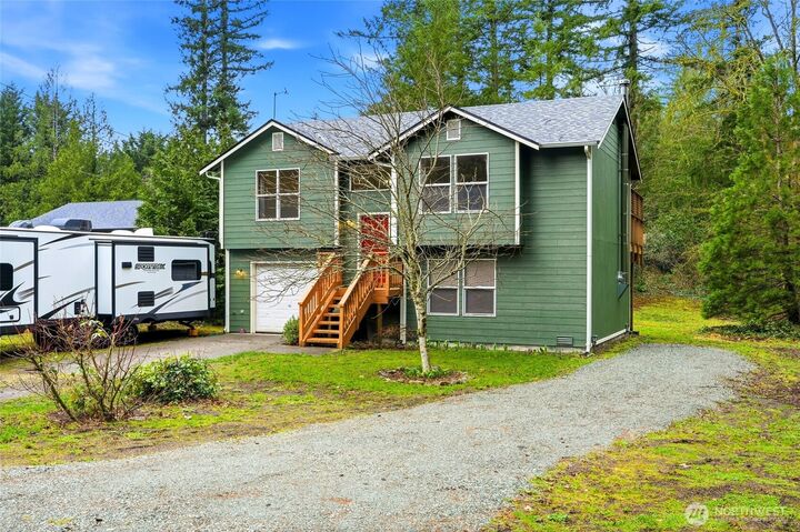 Property Photo: 44525 Pine Road WA 98251