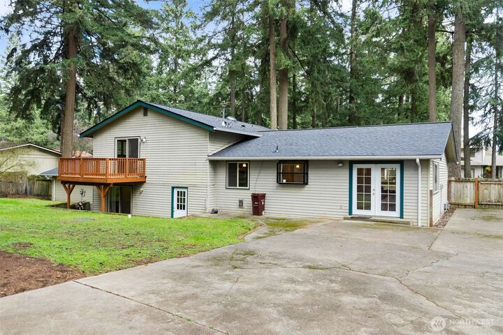 Property Photo: 4605 Timberline Drive SE WA 98503