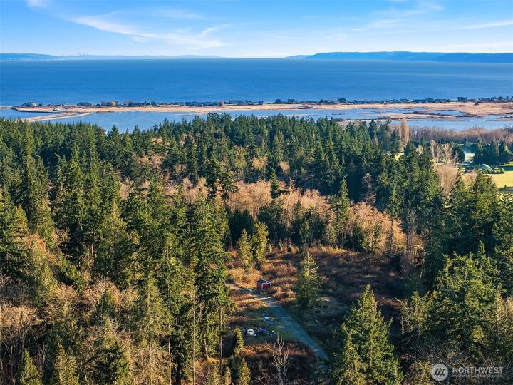 Property Photo:  2150  Newman Road  WA 98260 