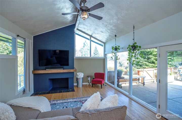 Property Photo:  1221  Huson Drive  WA 98405 