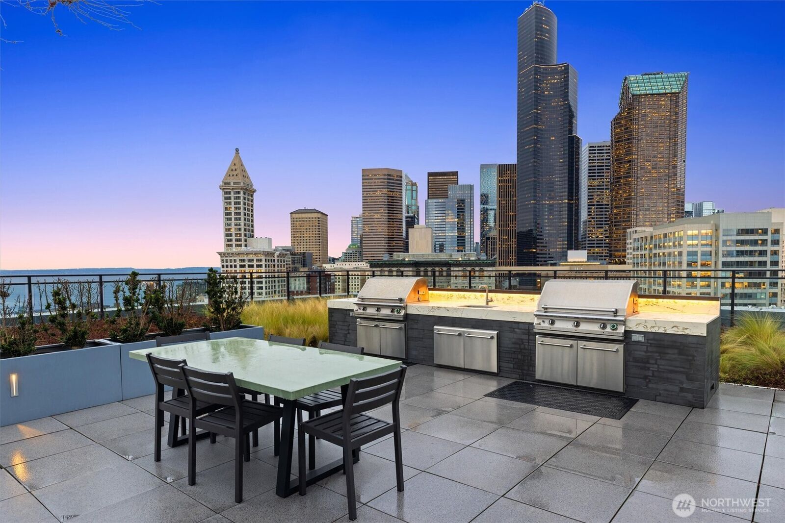 Property Photo:  450 S Main Street 506  WA 98104 