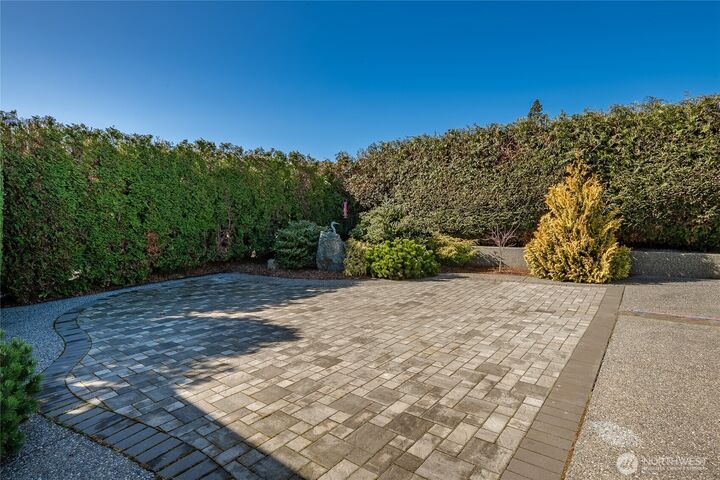 Property Photo:  8024  Chinook Way  WA 98230 