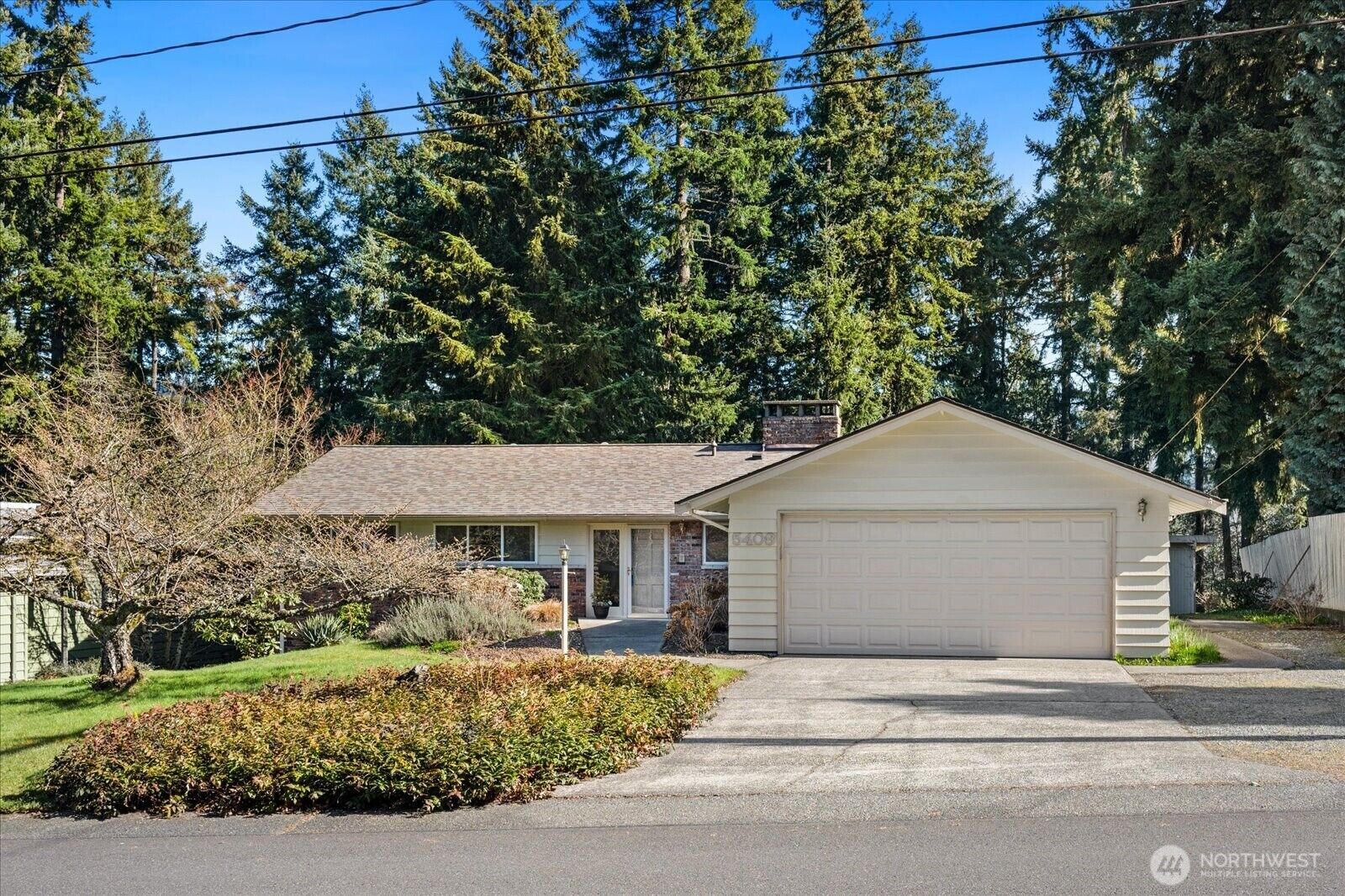 Property Photo:  5408  128th Avenue SE  WA 98006 