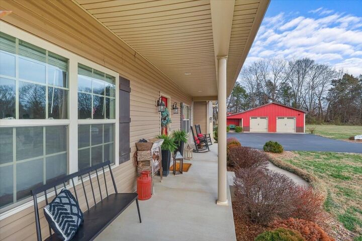 Property Photo:  4496 Porter Pike  KY 42103 