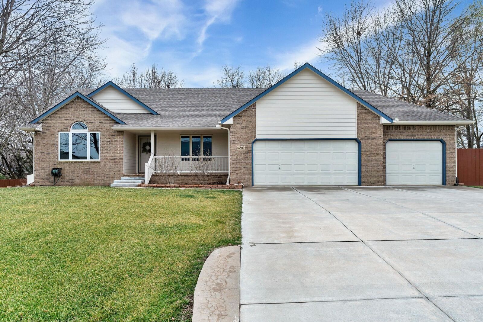 Property Photo:  15509 W McCormick  KS 67052 