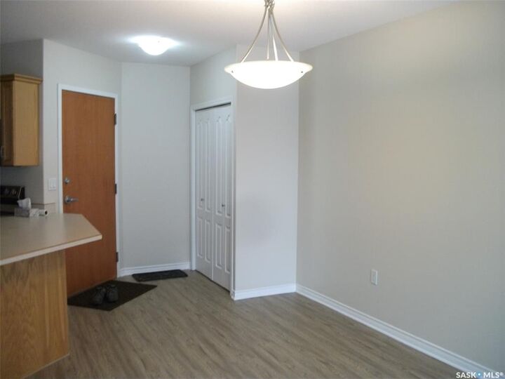 Property Photo: 1914 Hamilton Street 1104 SK S4P 3N6