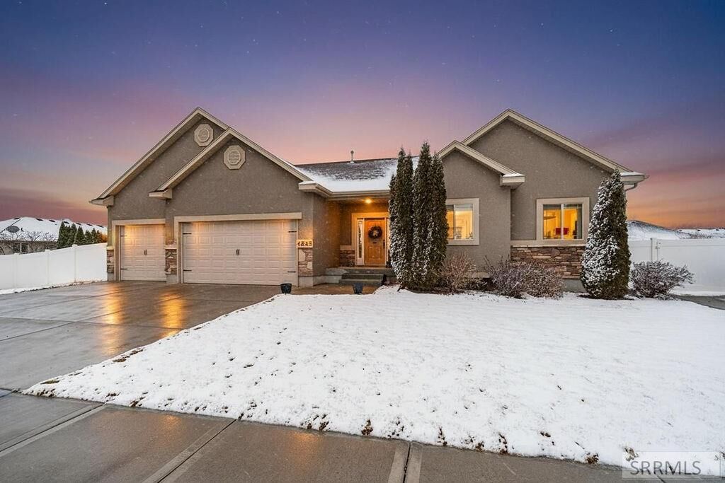Property Photo: 4845 Eaglewood Drive ID 83401
