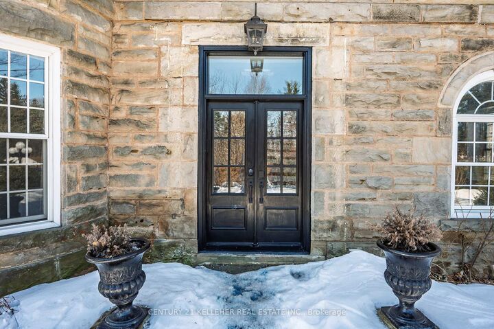 Property Photo:  9920 Regional Road 25 Road  ON L9T 2X7 