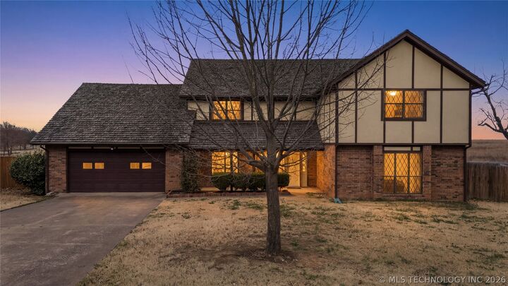Property Photo: 438 Chisholm Circle OK 74006