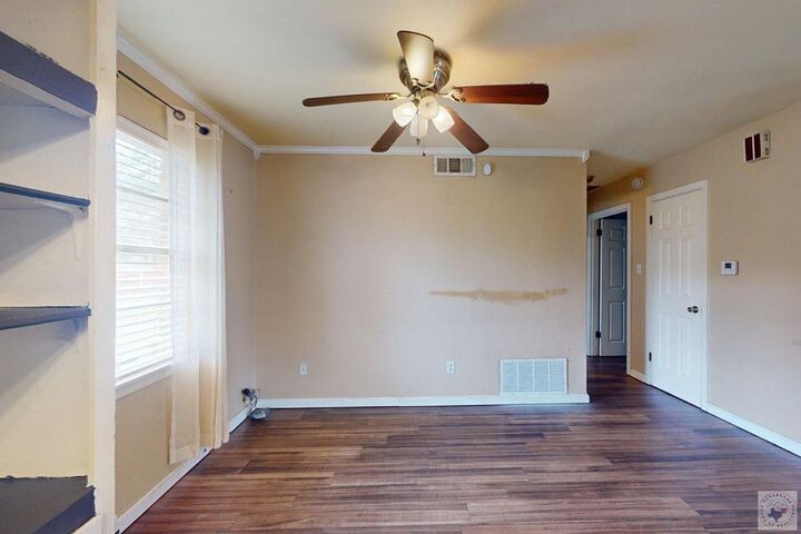 Property Photo: 17 Wisteria Dr TX 75503