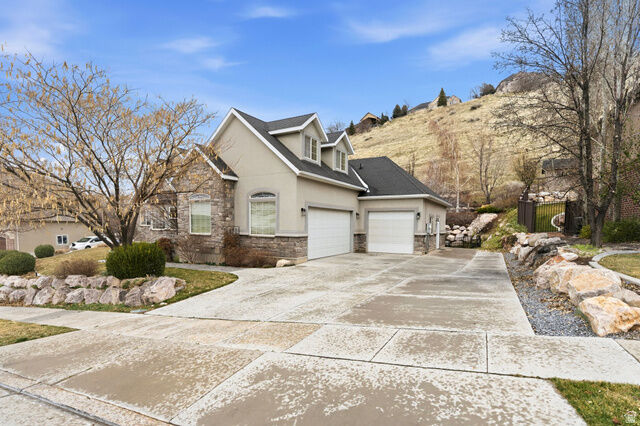 Property Photo:  609 S Parkway Dr  UT 84054 