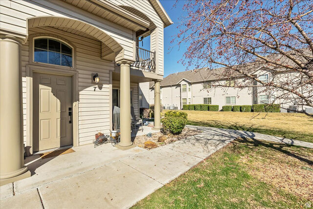 Property Photo: 482 S 2500 W 7 UT 84663