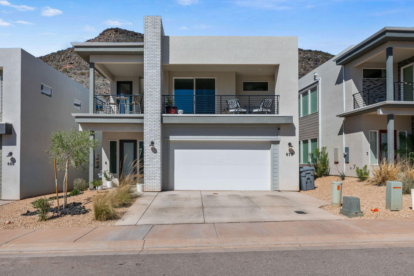 Property Photo:  878 S Walker Way  UT 84770 