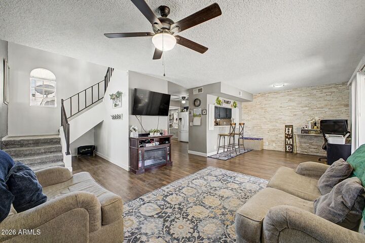 Property Photo: 3732 W Bluefield Avenue AZ 85308