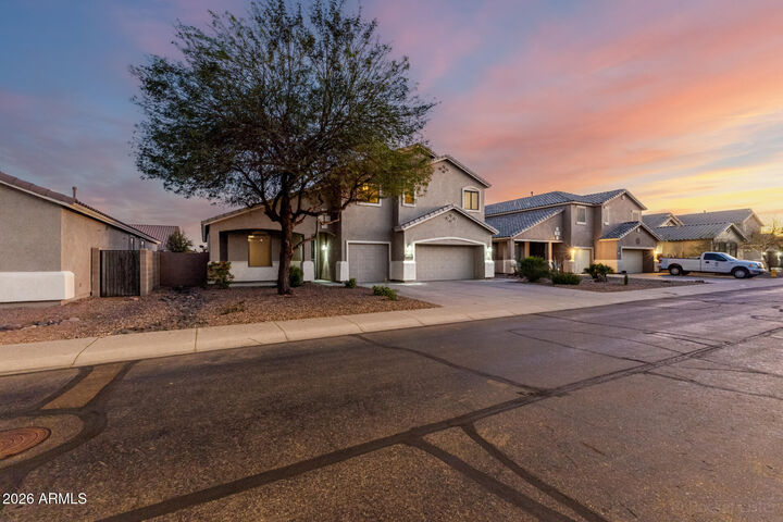 Property Photo:  46065 W Meadows Lane  AZ 85139 