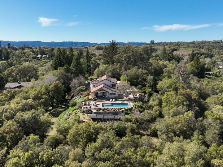 Property Photo:  2405 Lewis Drive  CA 95472 