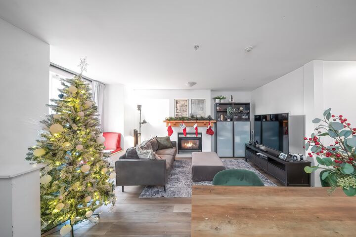 Property Photo: 7313 Magnolia Terrace BC V5E 4N3