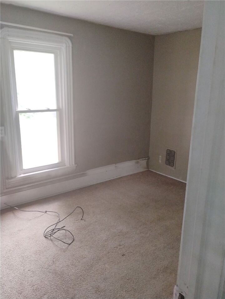 Property Photo:  1018 Hall Street  NY 14901 