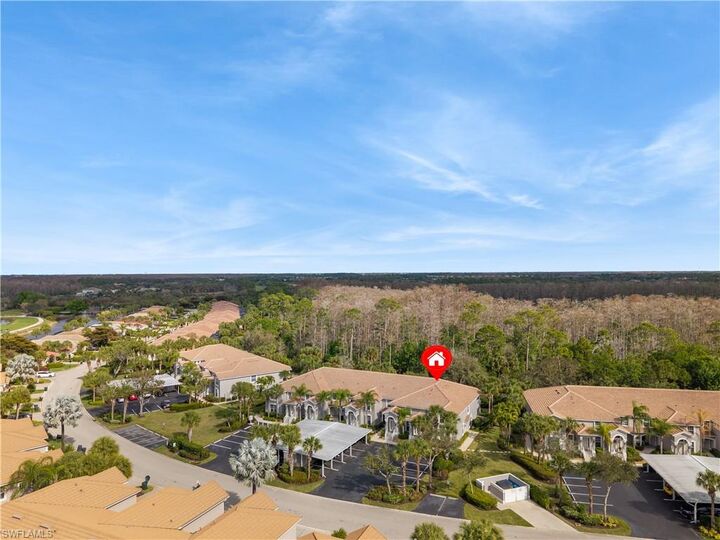 Property Photo:  9575 Hemingway Ln 4401  FL 33913 
