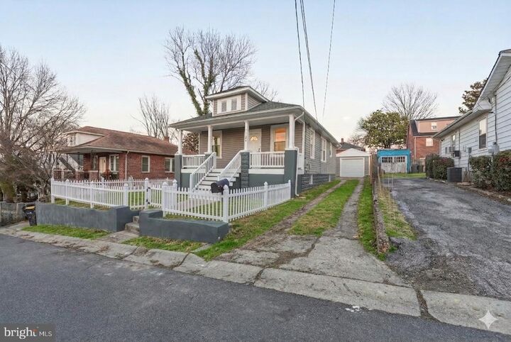 Property Photo: 1126 Jansen Avenue MD 20743