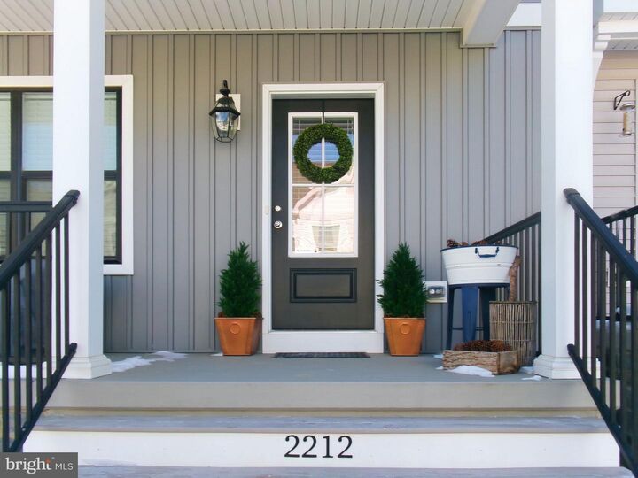 Property Photo:  2212 Brentford Street  PA 17601 