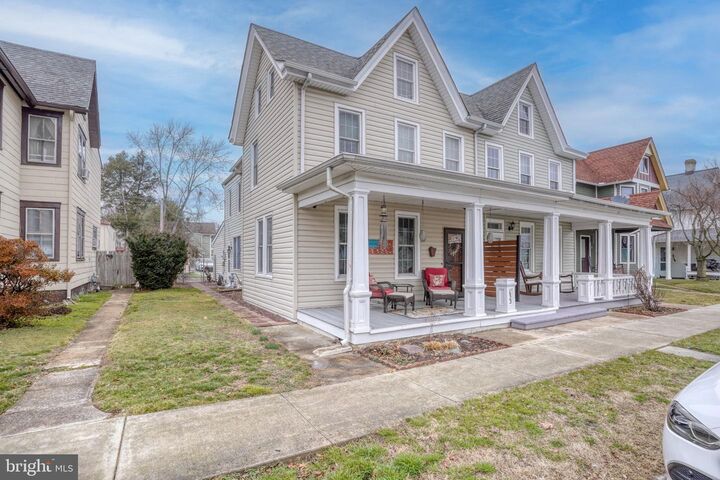 Property Photo: 423 Main Street DE 19938