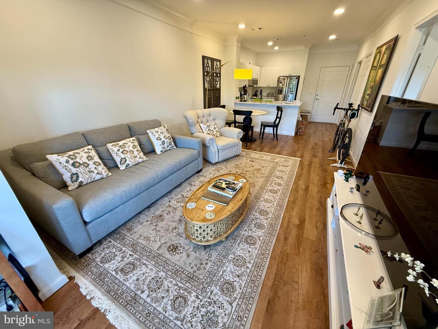 Property Photo:  3021 Nicosh Circle 1406  VA 22042 