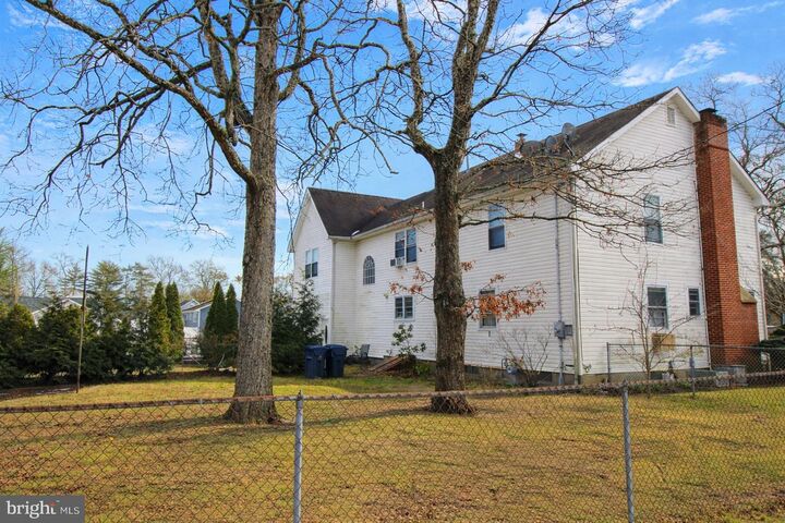 Property Photo:  78 Oak Street  NJ 08722 