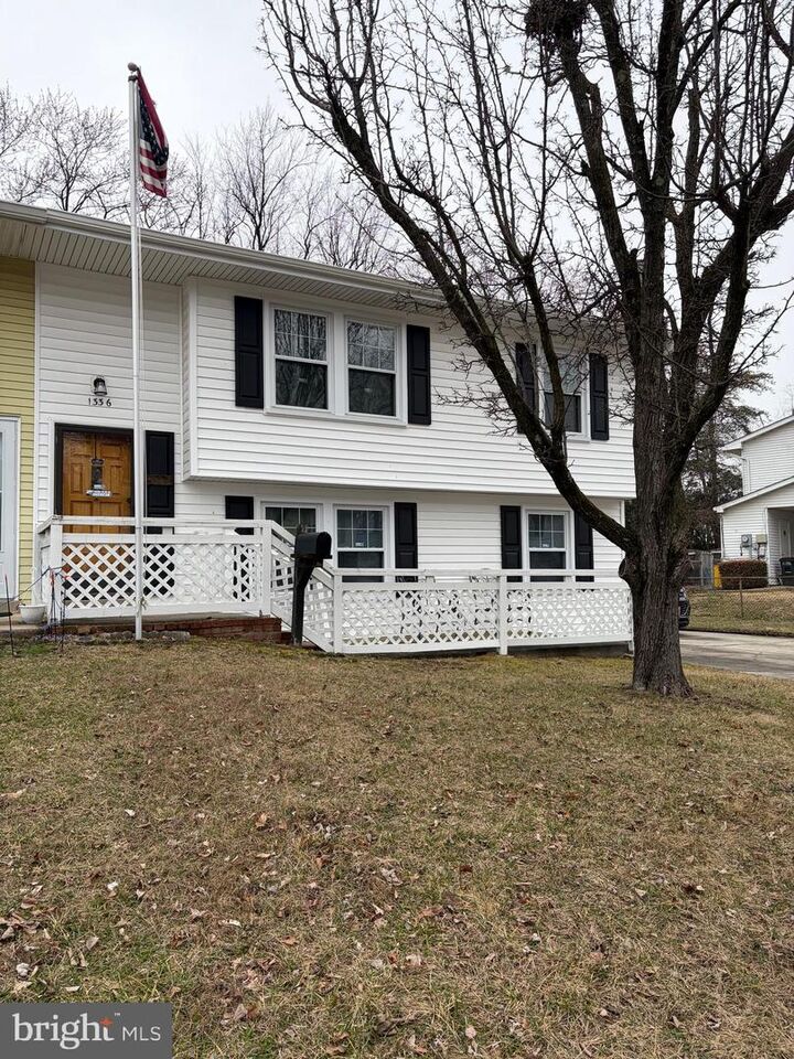 Property Photo:  1336 Passage Drive  MD 21113 