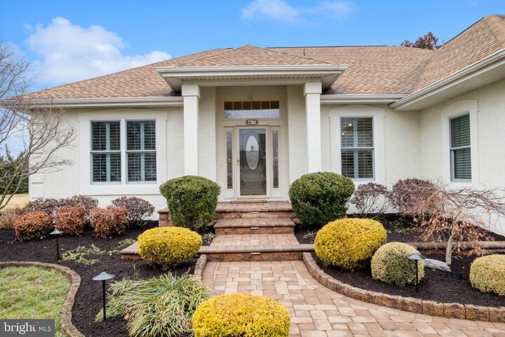 Property Photo:  7 Wilkins Road  NJ 08036 