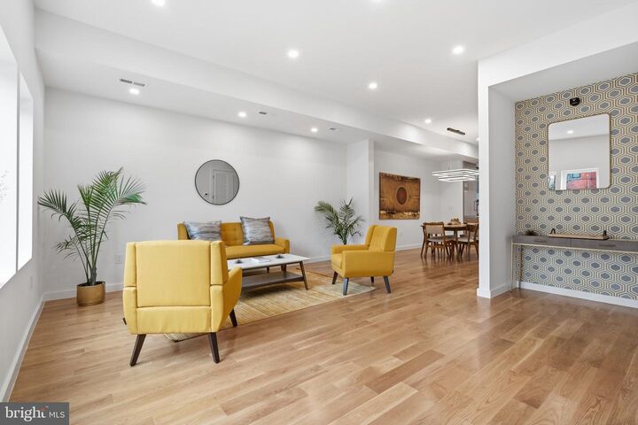 Property Photo:  1203 G Street NE  DC 20002 