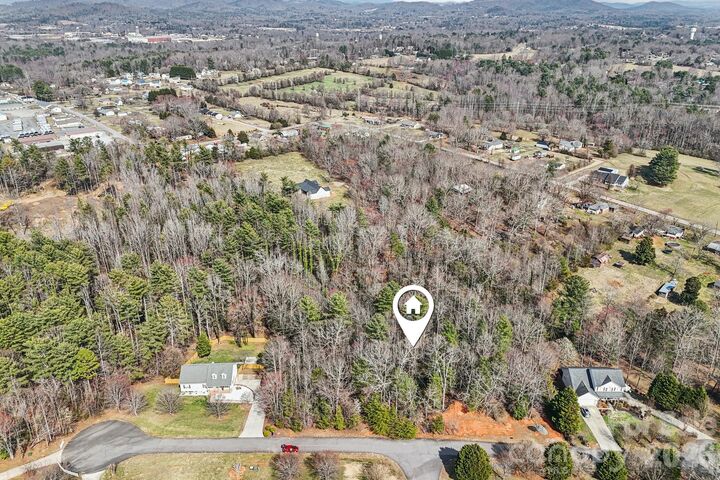 Property Photo:  1046 Julius Court  NC 28645 