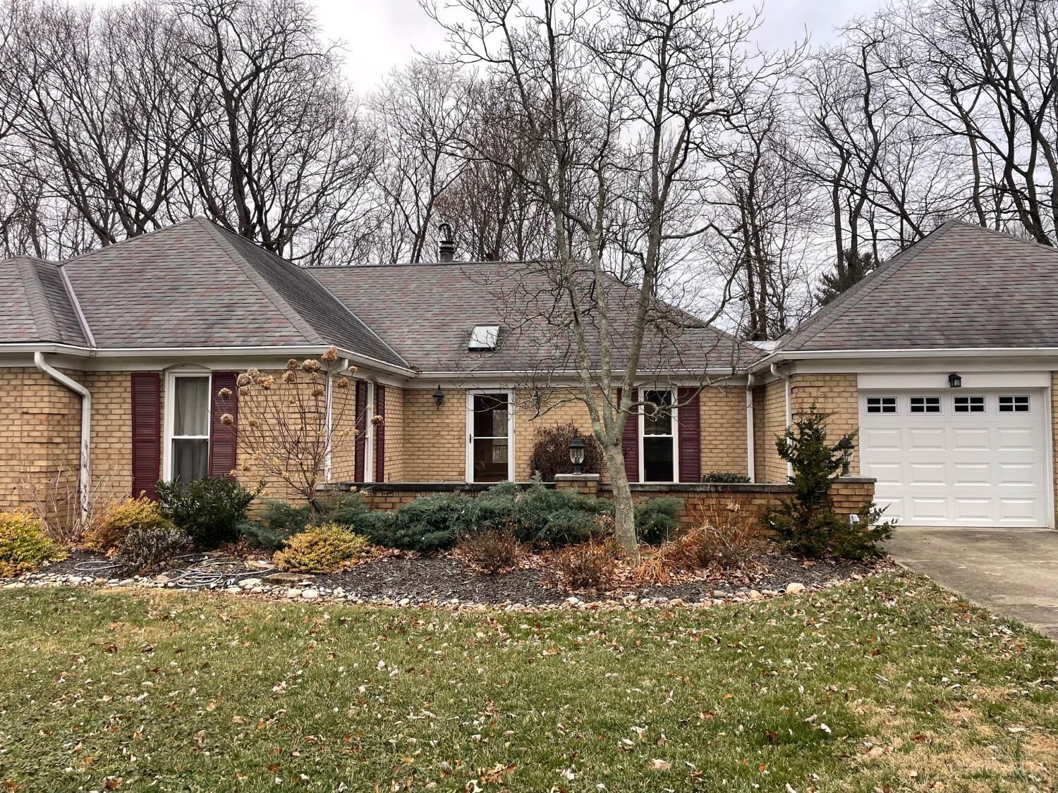 Property Photo:  2241 Spinningwheel Lane  OH 45244 