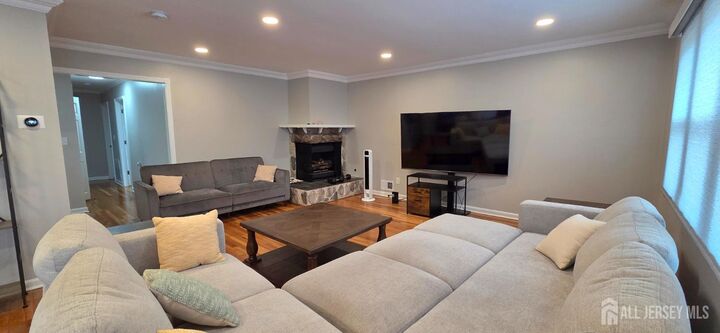 Property Photo:  22 Oak Branch Road  NJ 08512 