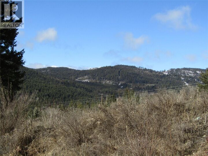 Property Photo: 8070 Willow Rd Road BC V0H 1H5
