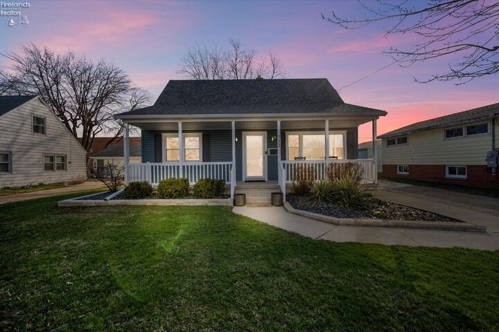 Property Photo:  713 Clinton Street  OH 43452 